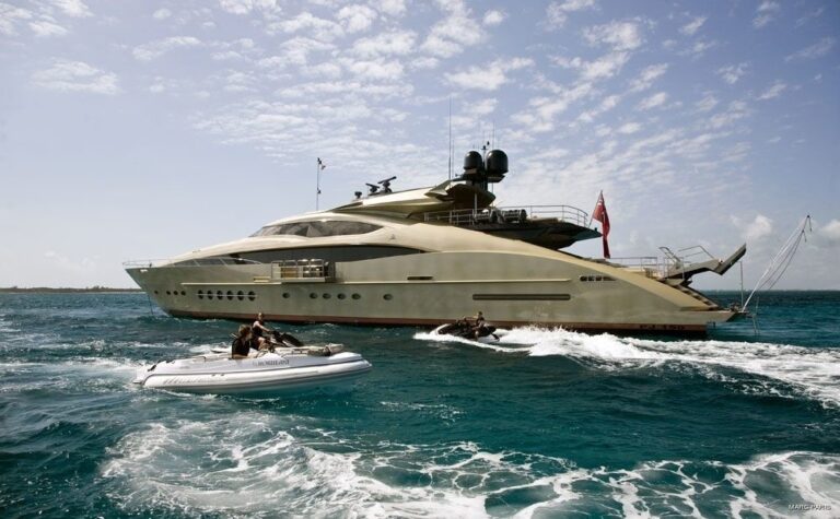Overview Including Jetski Skiing On Board Yacht HOKULANI