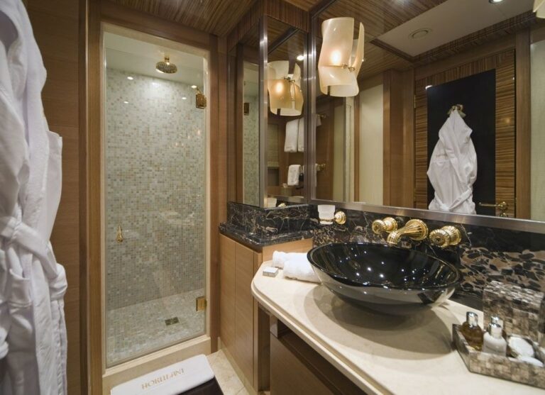 Guest's Bath On Yacht HOKULANI