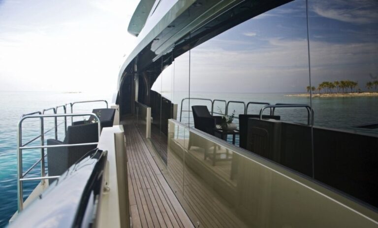 Balcony On Yacht HOKULANI