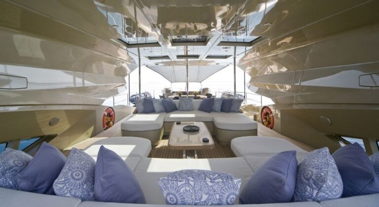 Hard Upper: Yacht HOKULANI's Sun Deck Pictured
