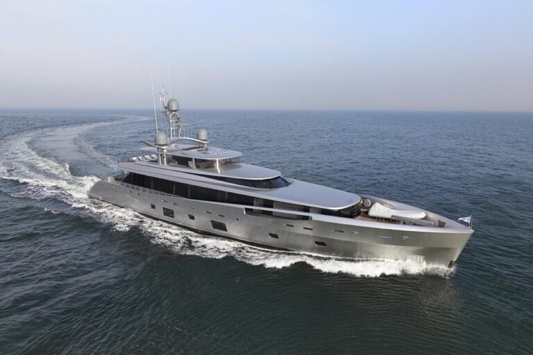 The 46m Yacht LADY MAY