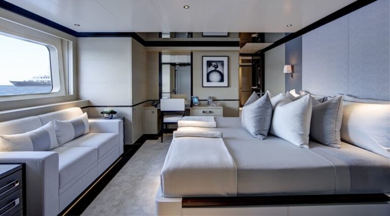 The 46m Yacht LADY MAY