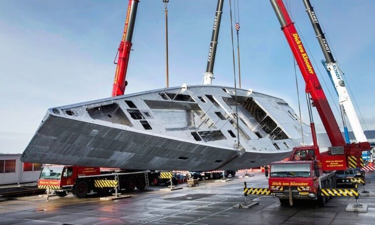 The 46m Yacht UNFURLED