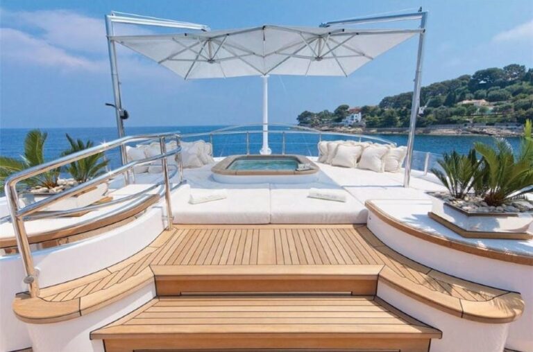 The 46m Yacht WILD ORCHID I