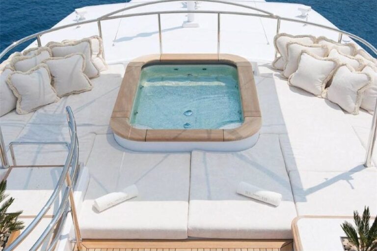 The 46m Yacht WILD ORCHID I