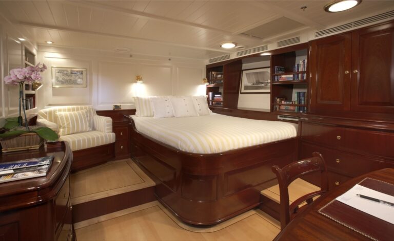 Main Master Cabin On Board Yacht WINDROSE OF AMSTERDAM