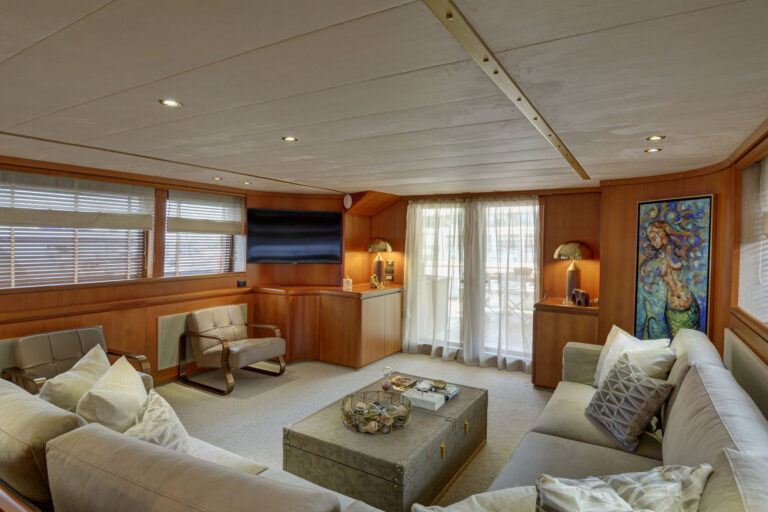 Salon view aft