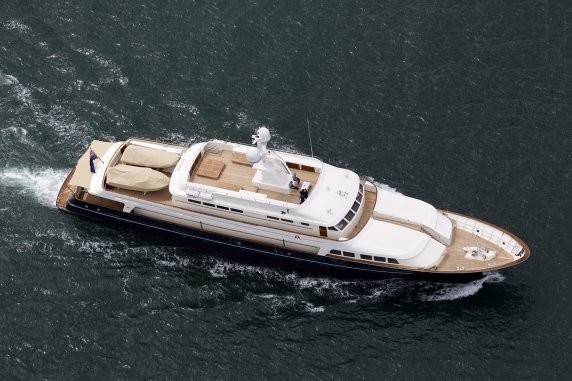 The 47m Yacht A2