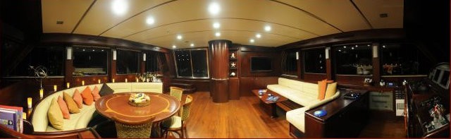 Profile: Yacht ANNABELLA's Premier Saloon Photograph