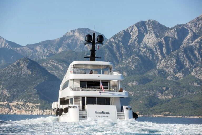 The 47m Yacht BEBE