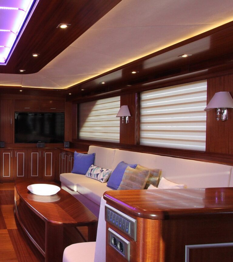 The 47m Yacht CARPE DIEM V