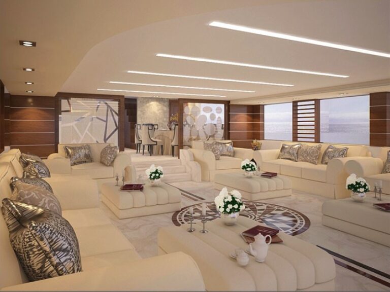 The 47m Yacht DESERT ROSE I