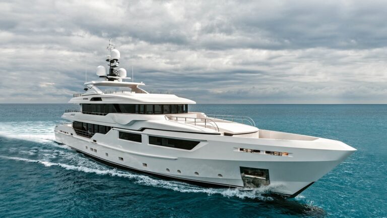 The 47m Yacht