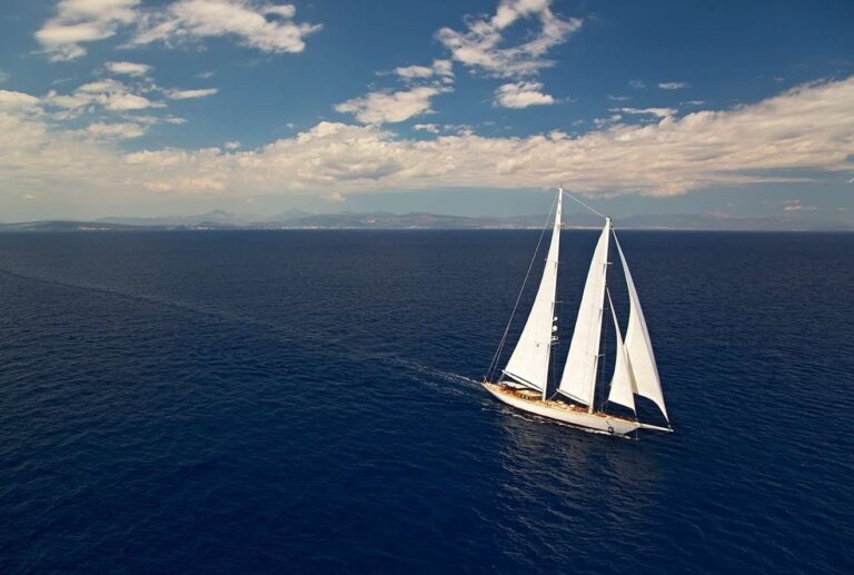 Landscape On Yacht GWEILO