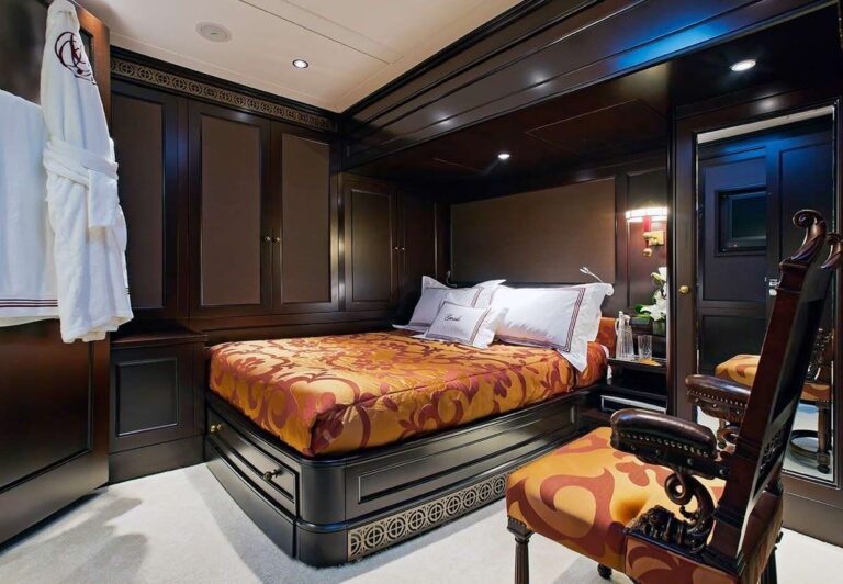 Guest's Cabin Aboard Yacht GWEILO