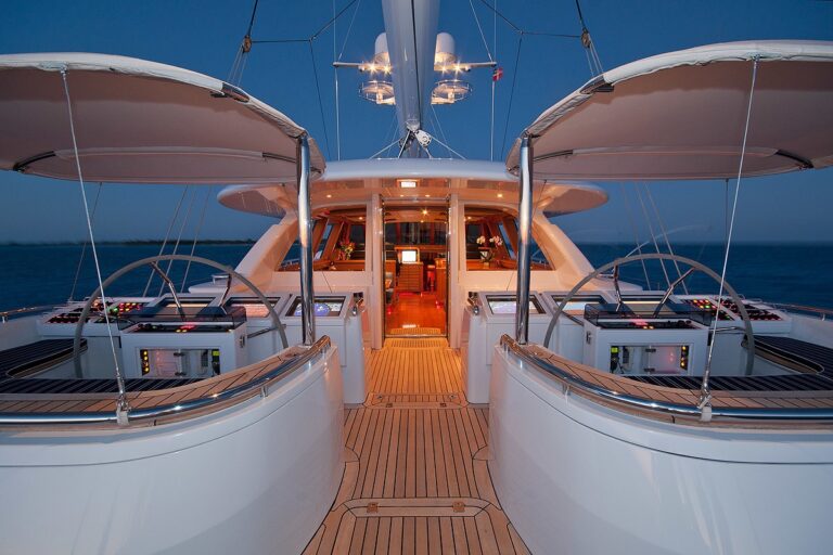 The 47m Yacht HYPERION