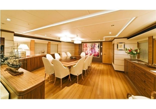 Eating/dining Saloon On Yacht LET IT BE