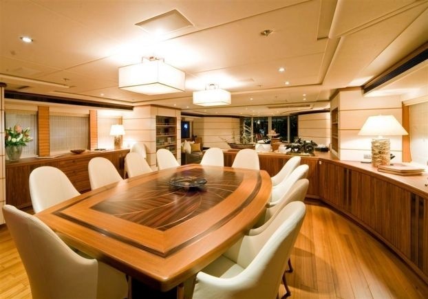 Furniture: Yacht LET IT BE's Eating/dining Saloon Image