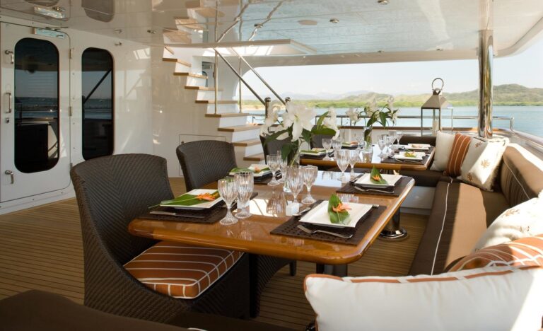 External Eating/dining Aboard Yacht NO COMMENT