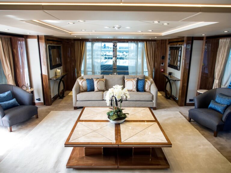 The 47m Yacht PRINCESS AVK