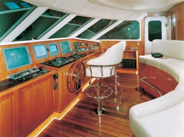 The 47m Yacht THEMIS