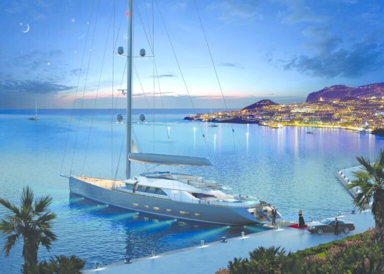 The 47m Yacht TROY
