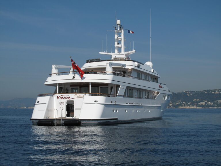 The 47m Yacht VAVA