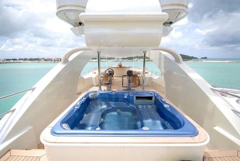 The 48m Yacht AQUAMARINA