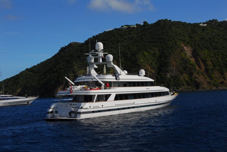 Aft Aspect On Yacht VA BENE