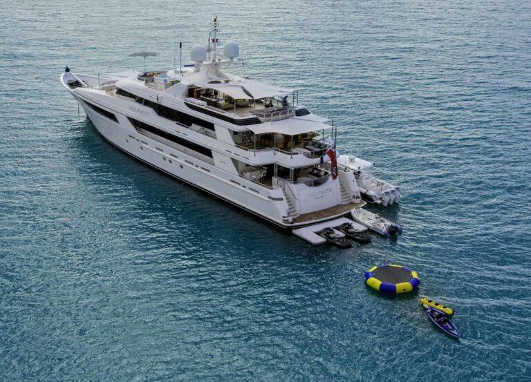 The 49m Yacht AQUAVITA