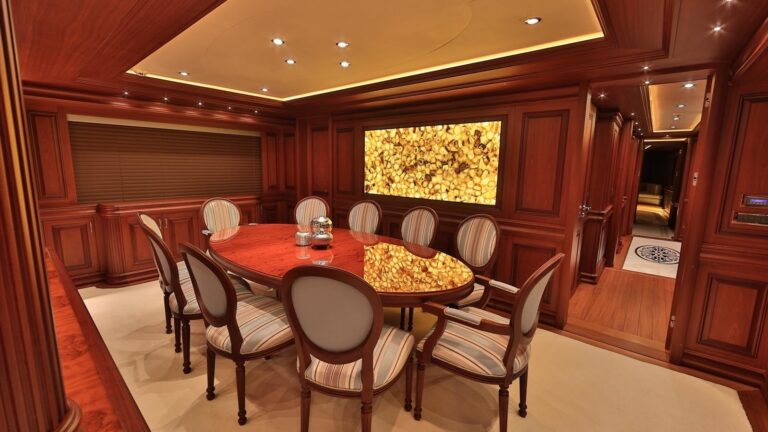 The 49m Yacht CLARITY