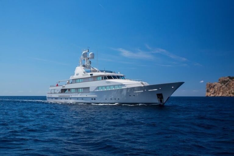 The 49m Yacht MQ2