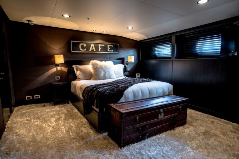 The 49m Yacht PLAN B