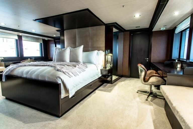 The 49m Yacht PLAN B