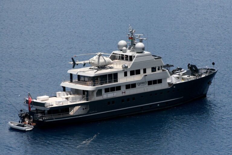 The 49m Yacht PLAN B