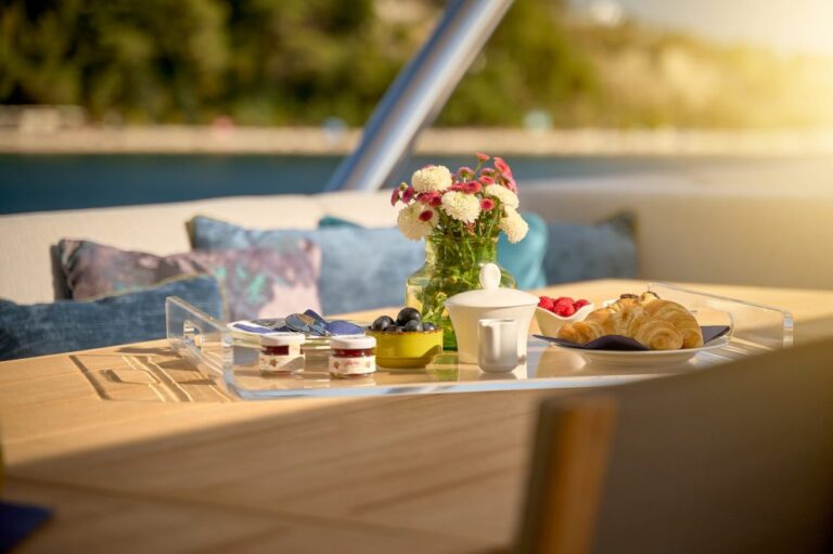 Breakfast served on board