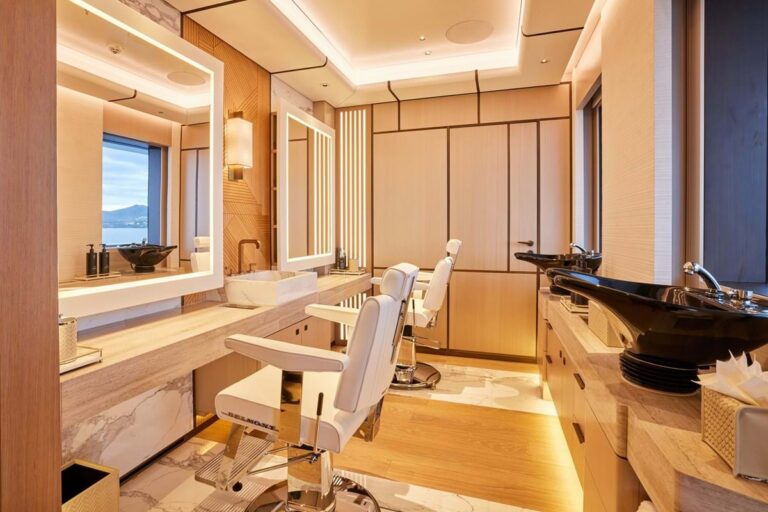 Beauty Salon
