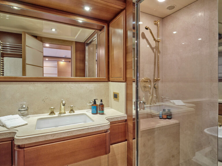 Guest Suite Ensuite