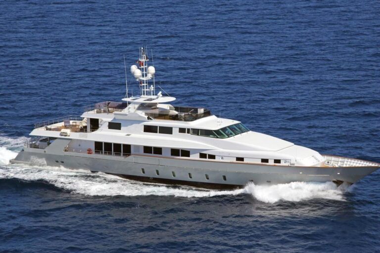 50M CLASSIC YACHT