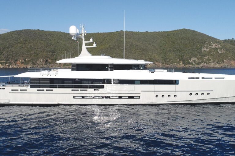 50M FAST DISPLACEMENT SUPERYACHT