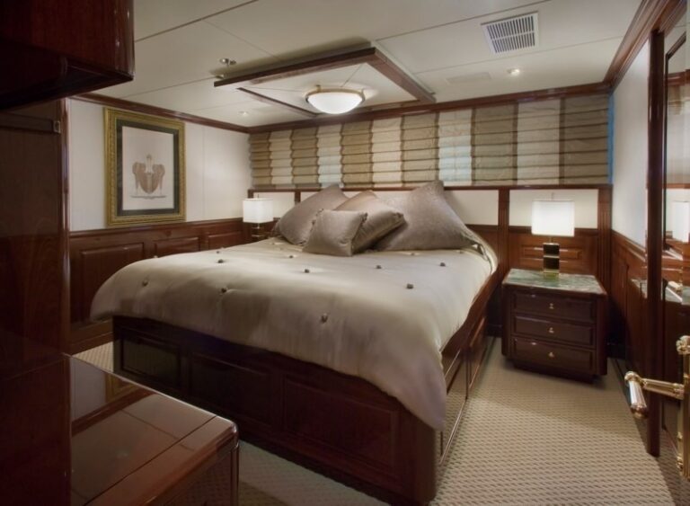 The 50m Yacht CASINO ROYALE