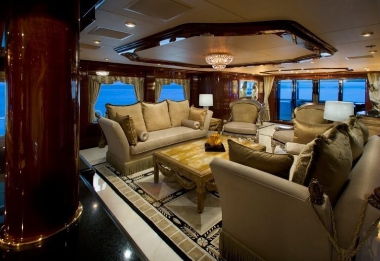 The 50m Yacht CASINO ROYALE