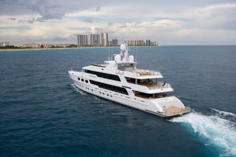The 50m Yacht CASINO ROYALE