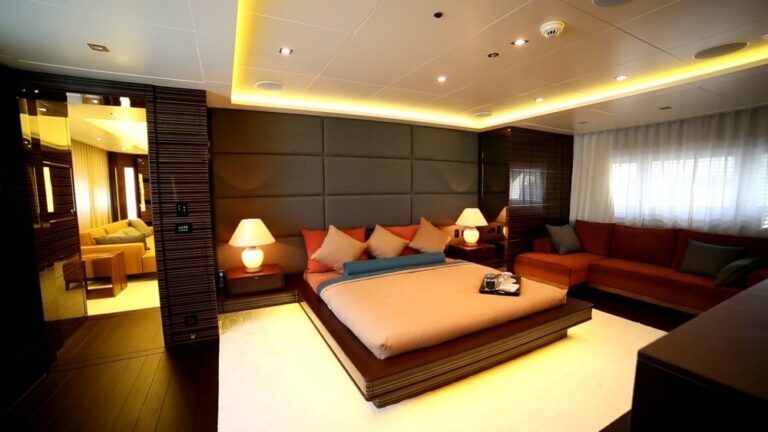 The 50m Yacht DUSUR