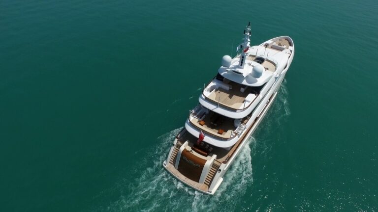 The 50m Yacht DUSUR