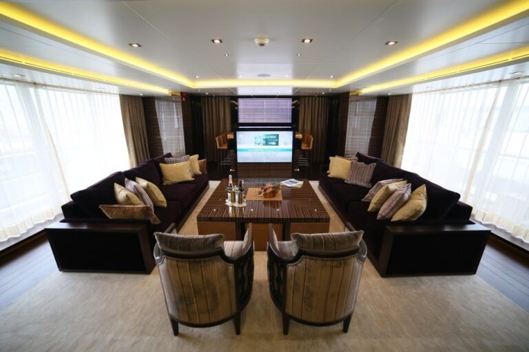 The 50m Yacht DUSUR