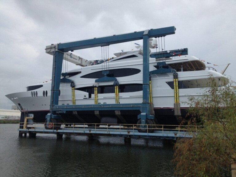The 50m Yacht LADY SURA