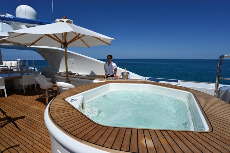 The 50m Yacht LUMIERE