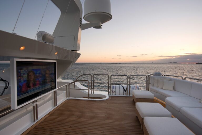 The 50m Yacht LUMIERE