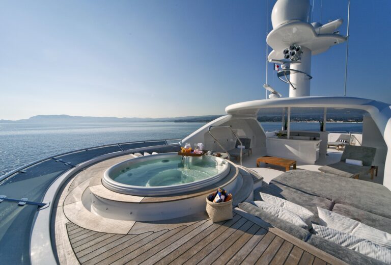 Life On Yacht SENSATION